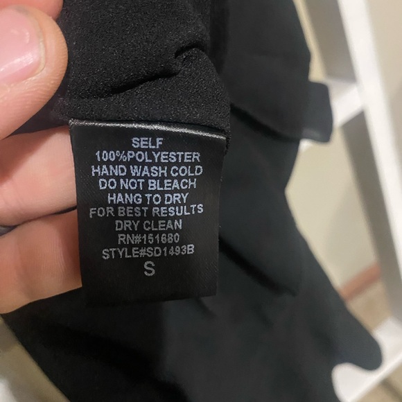 Storia black Ruffle Dress- womens size Small - Picture 5 of 5